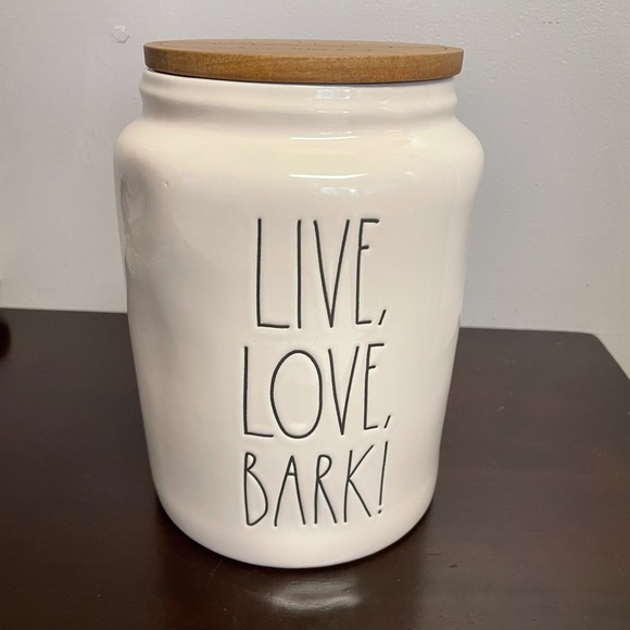 New Rae Dunn LIVE, LOVE, BARK! Canister